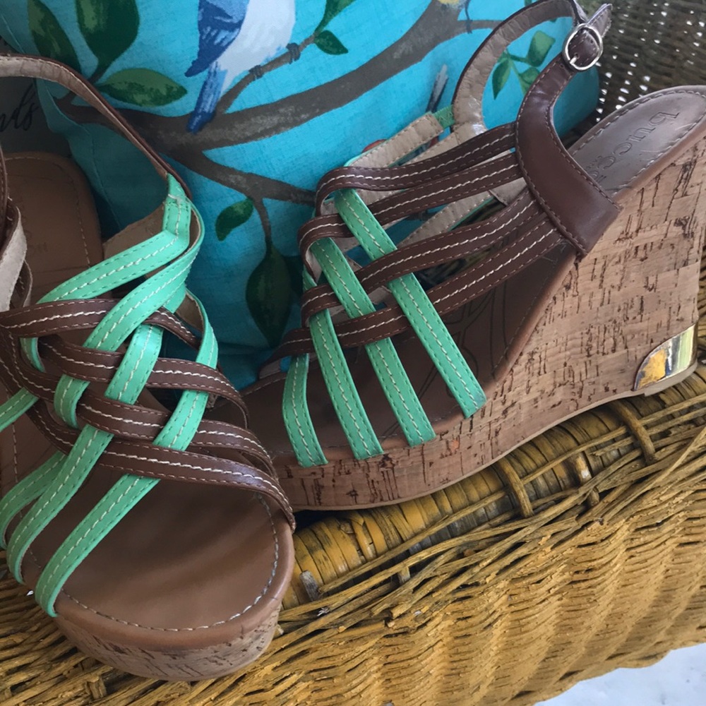 3/$20  size 10 wedge